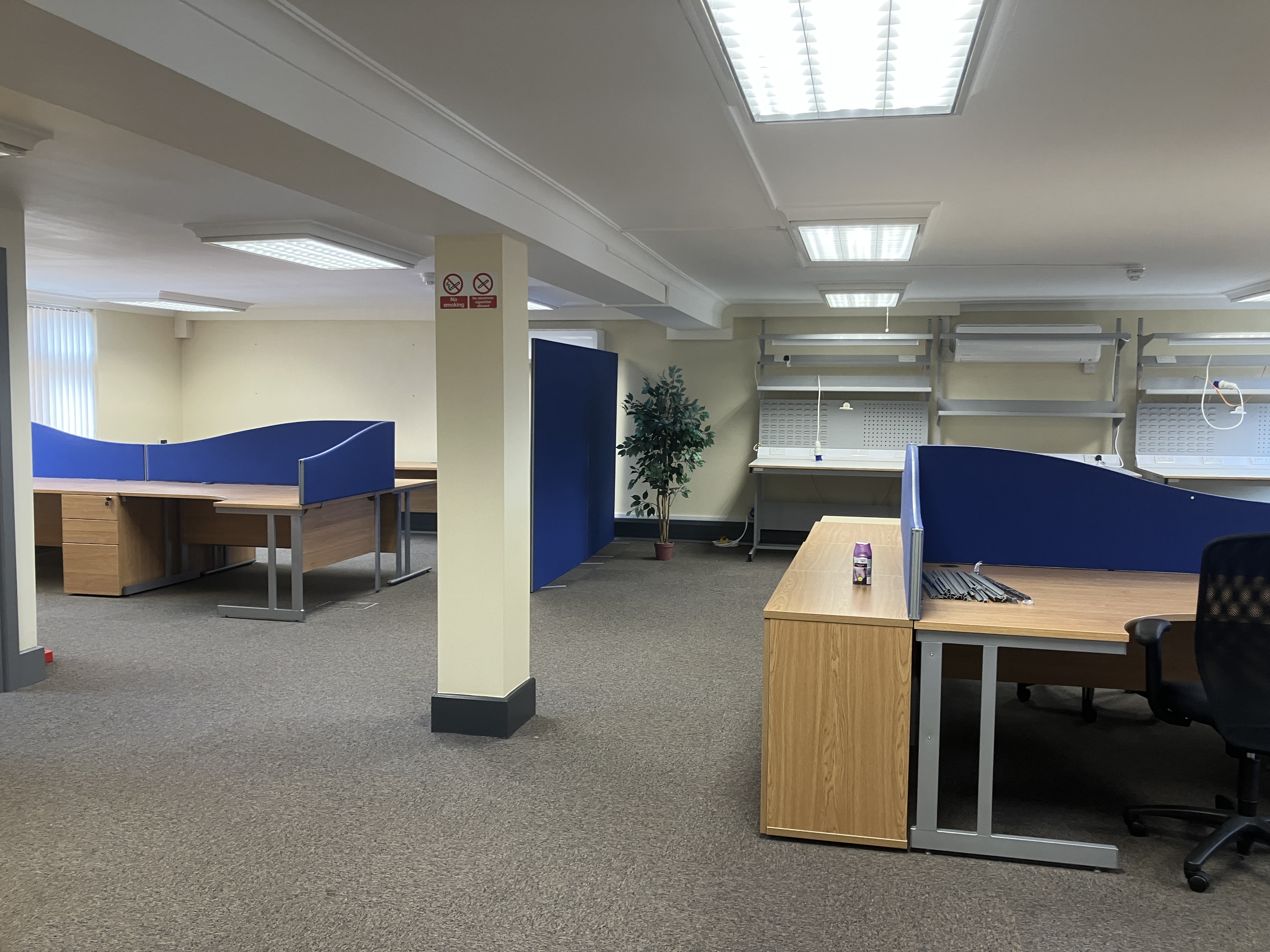 Suite 7 Bullring House Wakefield WF1 3BJ - Woodhead Investments