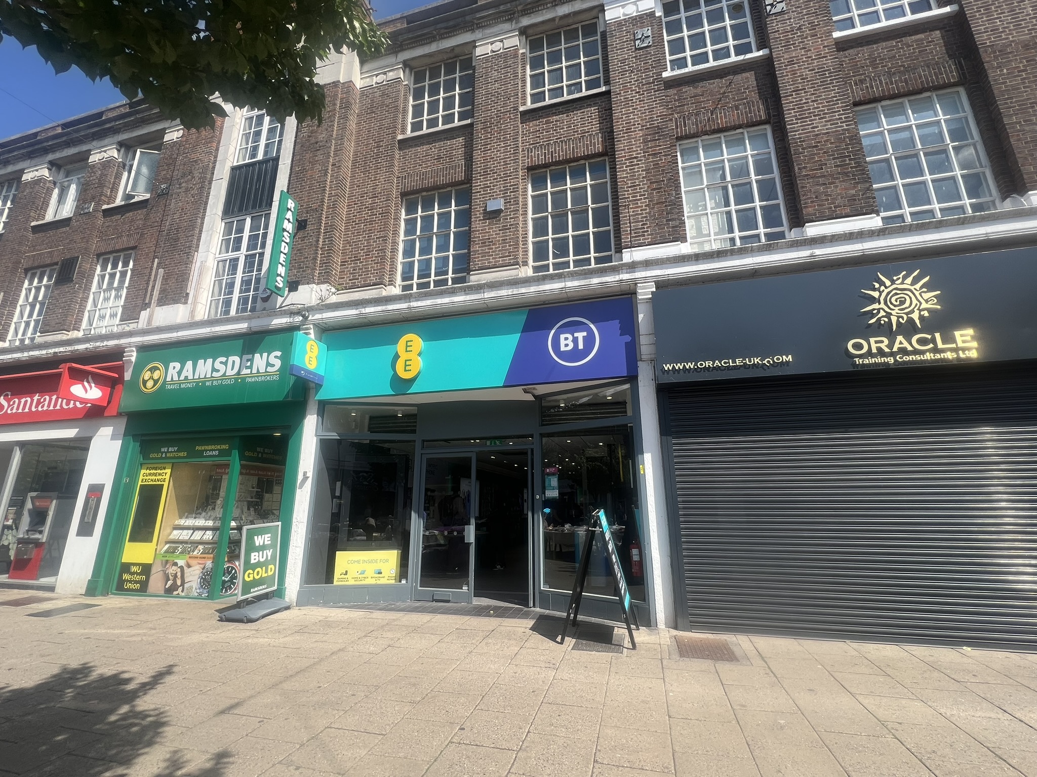 16 Effingham Street Rotherham S65 1AJ - Woodhead Investments